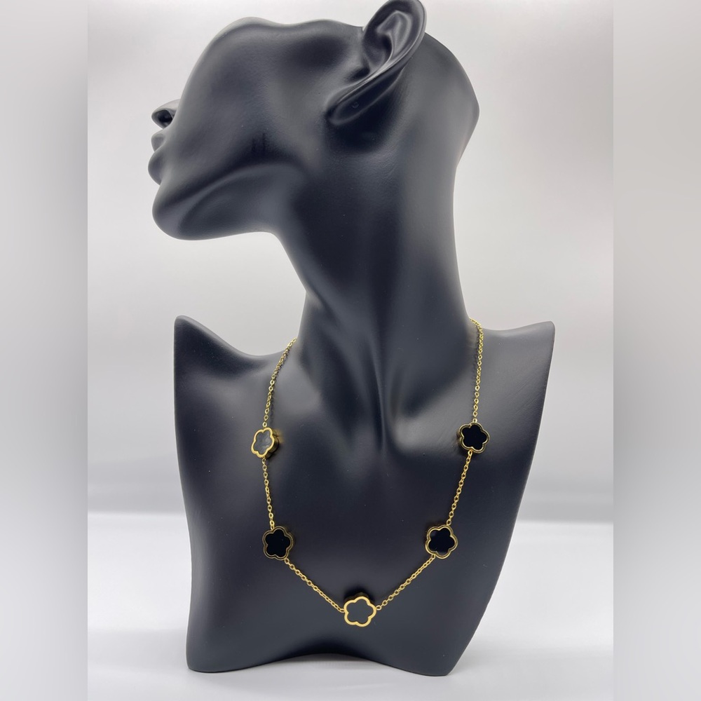 Double sided black/golden clover necklace, 18k gold plated
